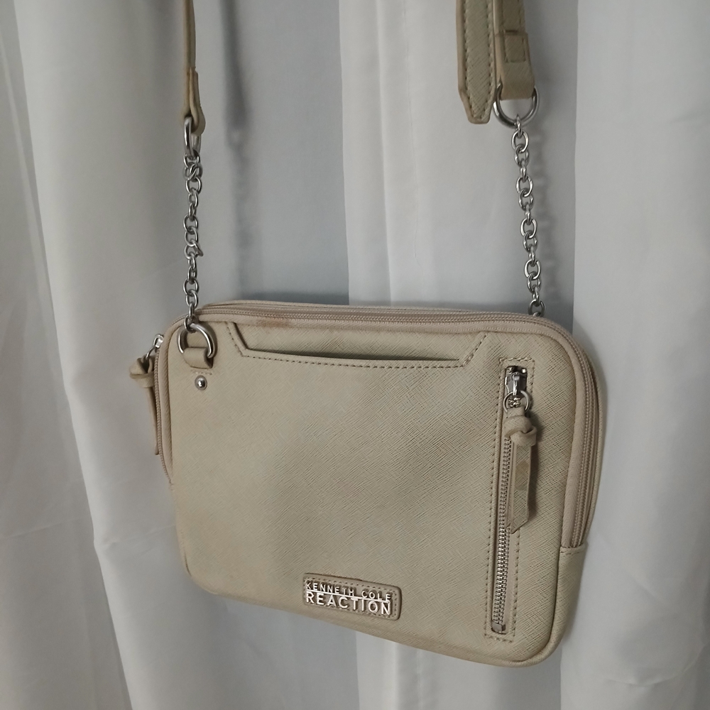 Kenneth Cole Reaction Cream Crossbody Bag